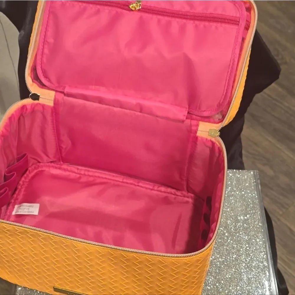 Tartan‎ & Twine Apricot Weave Deluxe Train Case